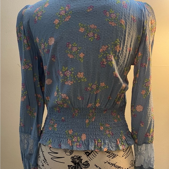 Self Esteem Blouse - Picture 4 of 4